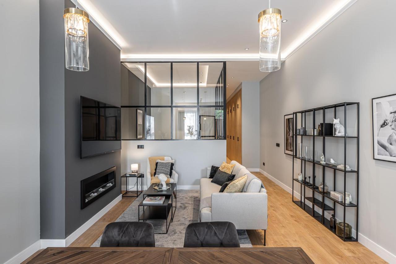 Totec Ventures Apartment Madrid Luaran gambar